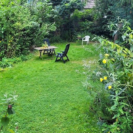 Ganze Wohnung Mit Garten BRE Extérieur photo
